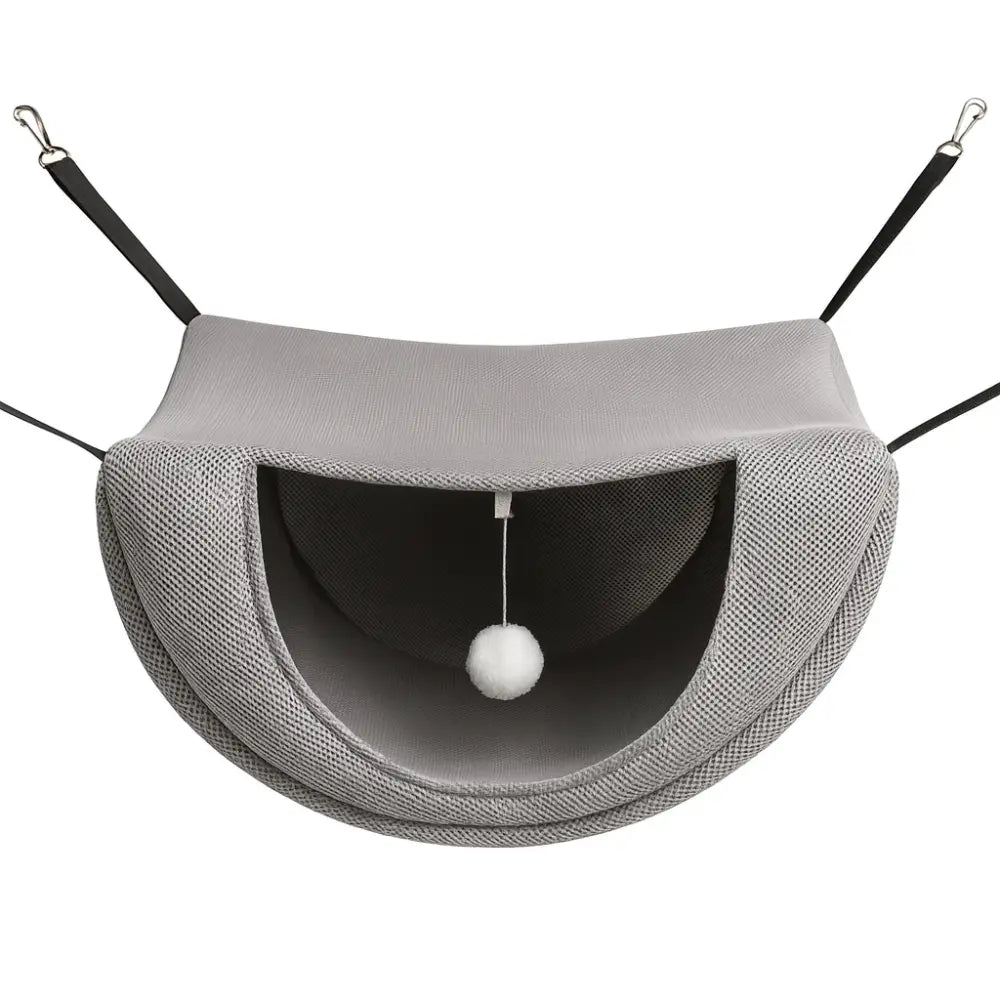 Panier pour chat en forme de hamac suspendu gris, respirant et confortable, avec fixation par sangles et jouet suspendu.