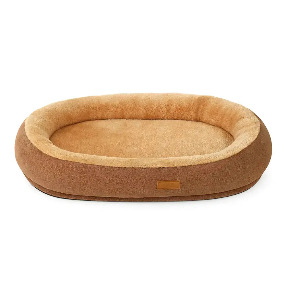 Panier pour chat rond et doux en tissu peluche marron, offrant un couchage confortable et chaud pour le repos du chat.