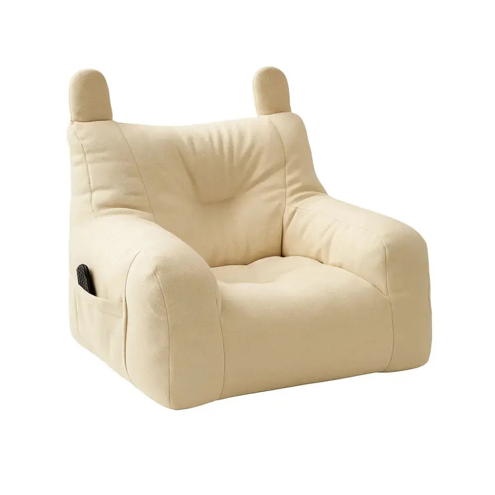 Panier pour chat en forme de sofa beige, au design moderne et moelleux, idéal pour offrir confort et style à ton chat.