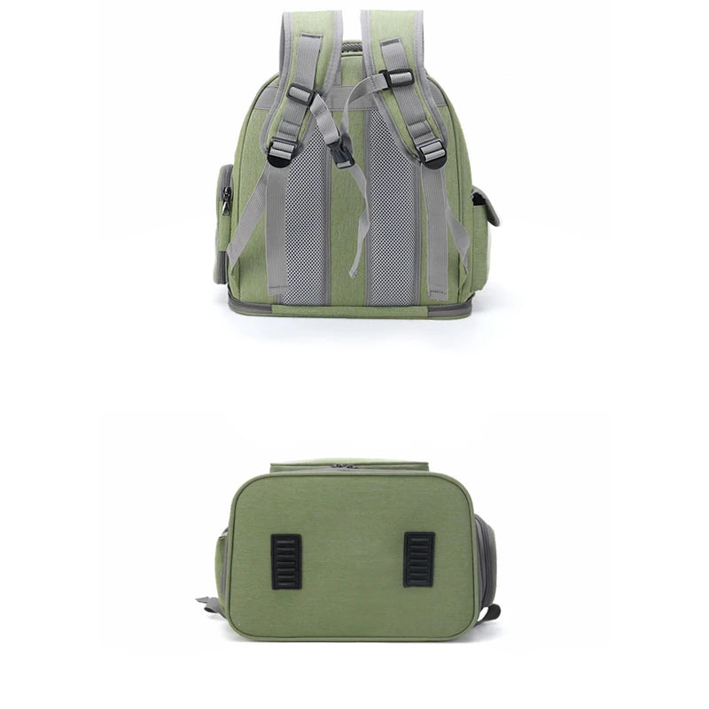 Vue arrière du sac à dos de transport vert pour chat avec bretelles renforcées